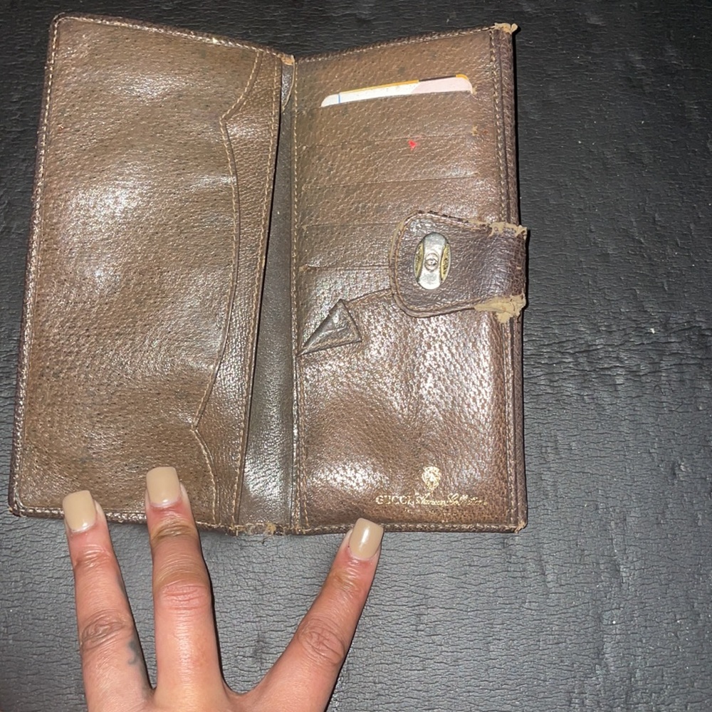Authentic Gucci wallet - Picture 3 of 4
